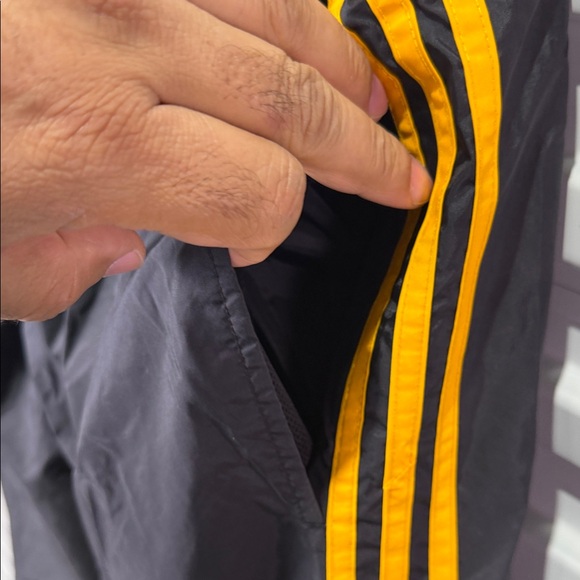 Adidas Y2K Black Joggers with Yellow Stripes M - Picture 4 of 9